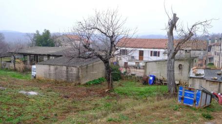 Haus Ein Haus mit Garten in Bale steht zum Verkauf