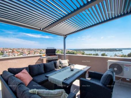 Wohnung Modernes Apartment mit großer Terrasse und Meerblick