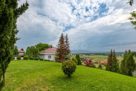 Prodaja, Sveta Nedelja, samostojeća kuća, terasa, vrt 