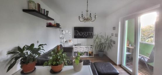 Flat Centar, Pula, 52,72m2