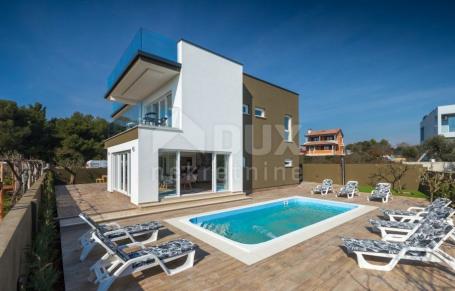 ISTRIA, FAŽANA Exclusive villa with sea view