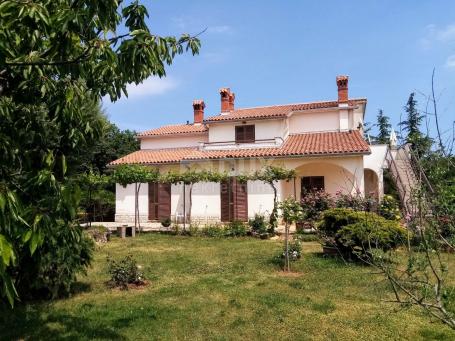 ISTRIEN, LABIN - Schönes Haus in Stadtnähe mit Landschaftsgarten