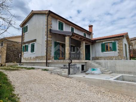 ISTRIA, PAZIN - Detached house with pool