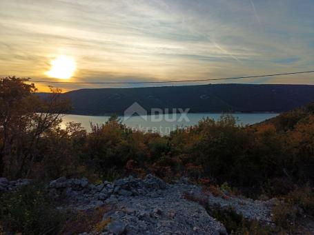 ISTRA, RABAC - Prostrano građevinsko zemljište s pogledom na more