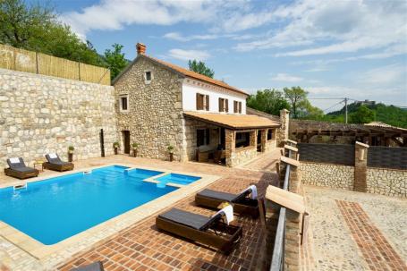 VINODOL, DRIVENIK- Newly renovated villa in a rustic style