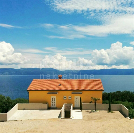 ISTRIA, RABAC - Apartment house with sea view