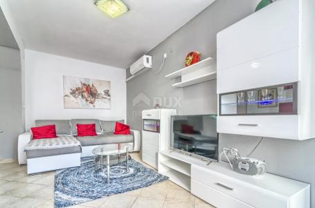 ISTRA, MEDULIN - Kuća s 2 apartmana, 100 m od plaže - POGLED NA MORE!!