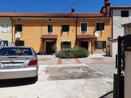 ISTRIA, MARČANA - Two renovated houses in a row