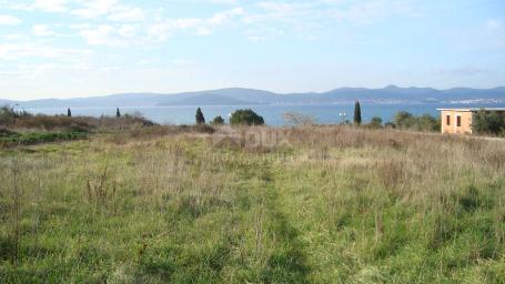 ZADAR, ARBANASI - Building plot in an attractive location, 2nd row from the sea