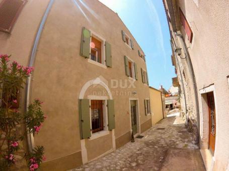 ISTRIA, VRSAR - Hotel with a panoramic view of the sea