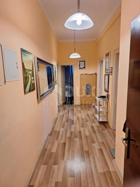 ISTRIA, PULA - Spacious apartment in the city center!