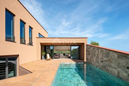 ISTRIA, NOVIGRAD - Modernly designed house with swimming pool