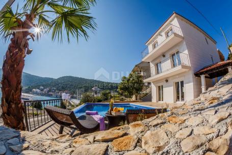 TROGIR, MARINA – Wunderschöne Luxusvilla am Meer