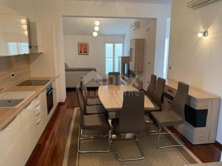 ZADAR, BIOGRAD NA MORU - three-room apartment near the beach