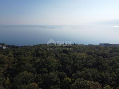 COSTABELLA, BIVIO- građevinsko zemljište 1573m2 s pogledom na more za obiteljsku kuću / villu / stam