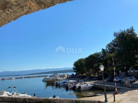 INSEL KRK, MALINSKA - Haus erste Reihe zum Meer