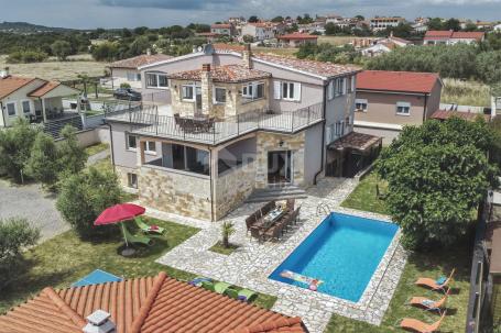 ISTRIA, JADREŠKI Large vacation villa 5 km from the sea!