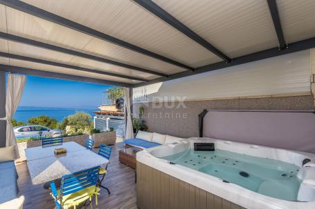 KLENOVICA - Semi-detached house with jacuzzi and sea view