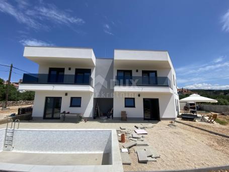 RAB, BARBAT- Exclusive apartment, 100 meters from the sea! 1