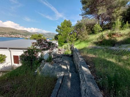 ŠIBENIK, GREBAŠTICA - Apartmenthaus mit Meerblick