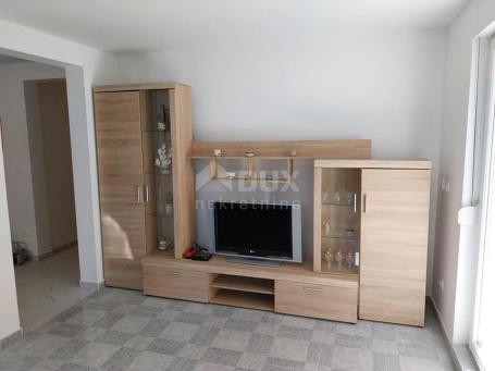 ISTRIEN, PULA 2-Zimmer-Wohnung in Jadreški, 65 m2 mit Gartenterrasse