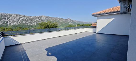 CRIKVENICA (surroundings) - Apartment in a new building with a terrace!