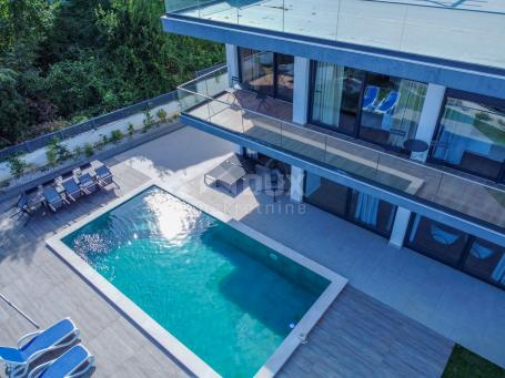 OPATIJA, LOVRAN – neu eingerichtete moderne Villa 400m2 mit Swimmingpool in der Nähe von Opatija, Pa