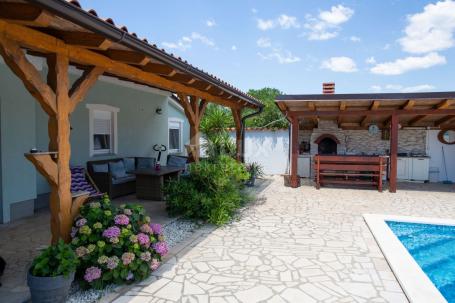 ISTRIA, POMER Beautiful holiday home near the sea!