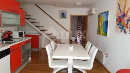 KRK ISLAND, MALINSKA - Two-story apartment with a sea view