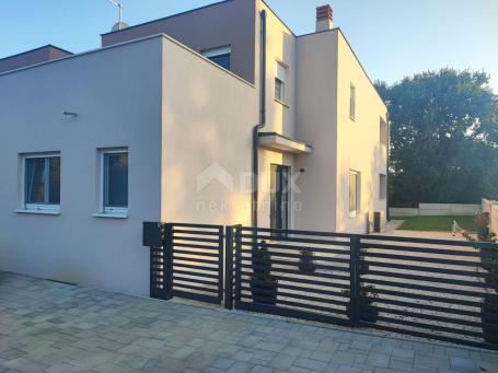 ISTRIA, ŠTINJAN - Modern duplex house in a great location