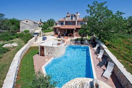 ISTRIA, JURŠIĆI - charming house with a view of nature