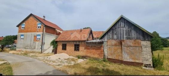 OTOČAC, BRINJE - House in the Roh-Bau phase with 42,800 m2 of garden