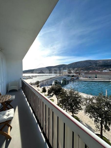 ISLAND OF PAG, CITY OF PAG - Apartment on the waterfront, first row to the sea