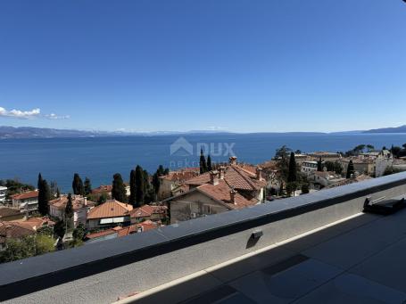 OPATIJA, CENTAR - ekskluzivan penthouse od 214m2 u luksuznoj novogradnji, wellness, pogled