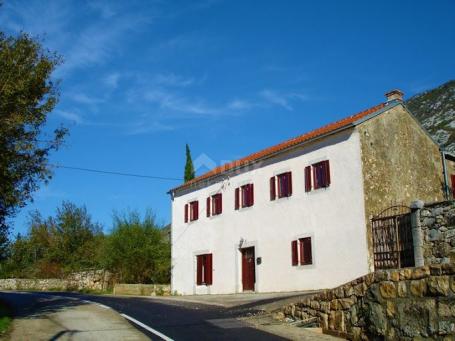 CRIKVENICA, DRIVENIK - completely renovated stone house