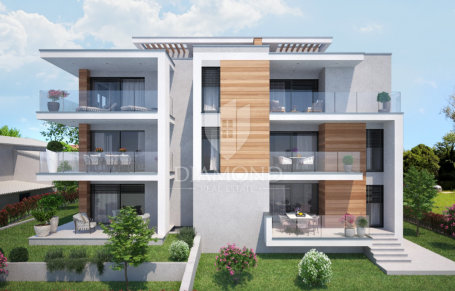 Umag, Umgebung! Moderne Wohnung mit Garten 200 m vom Meer entfernt!