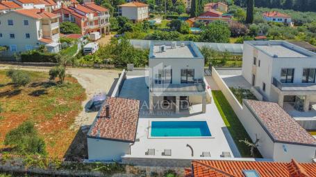 Umag Umgebung, modernes Ferienhaus mit Pool und Meerblick