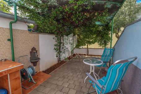 Rovinj, Wohnung in einer ruhigen Straße mit eigenem Garten