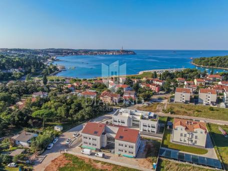 Rovinj, geräumige Wohnung in einem Neubau