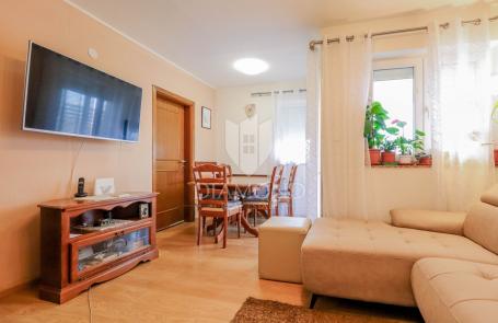 Umag, beautiful two-story apartment 500m from the sea!