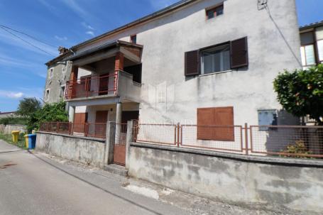 Žminj, house for adaptation in a quiet settlement