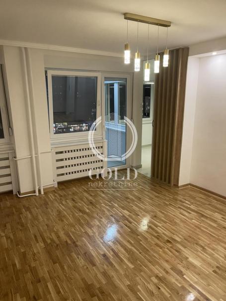 Prodaja stana, Rotkvarija, 62m2, Renoviran! ID#6955