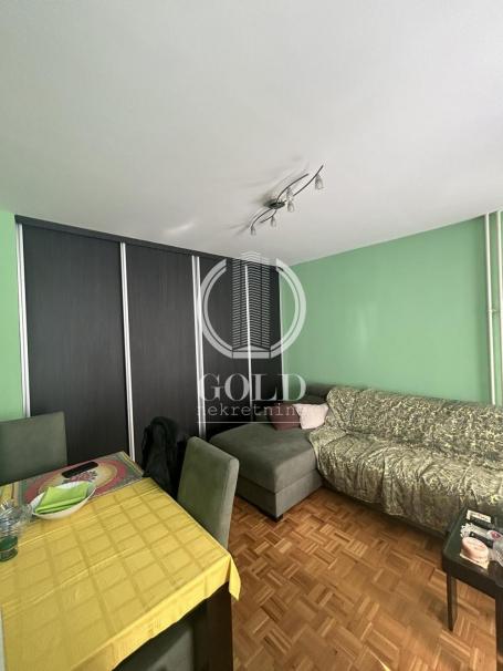 Prodaja stana-Garsonjera, Bulevar oslobođenja, 28m2, Uknjižena! ID#7371