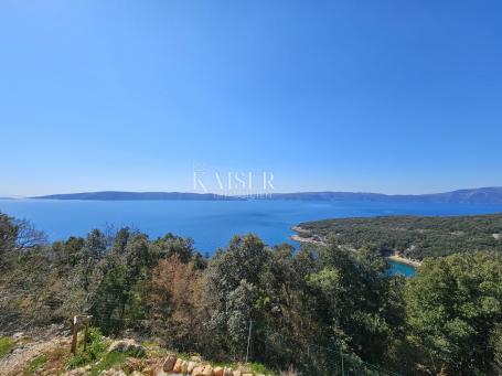 Insel Krk - Ackerland 1. Reihe zum Meer