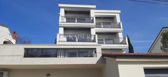 Rijeka, Martinkovac - Wohnung 204m2 mit Meerblick