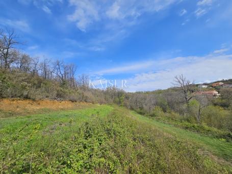 Insel Krk, Čižići - Baugrundstück 400 m vom Meer entfernt