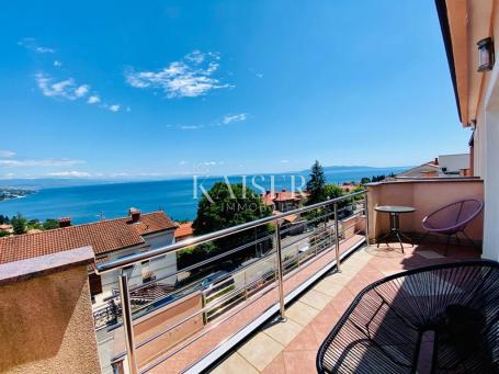 Opatija - Beeindruckende zweistöckige Wohnung von 150 m2 mit wunderschöner Aussicht