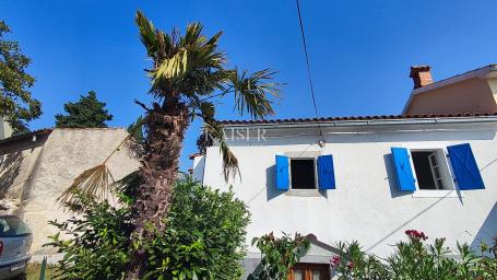 Mošćenička Draga, Brseč - Ferienhaus am Meer, 30m2