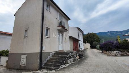 Brseč, medieval core - house, 87 m2