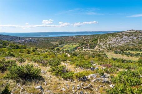 Building land with sea view